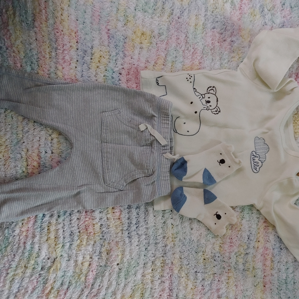 Carter's 6 mo Koala Blue Stripe Set